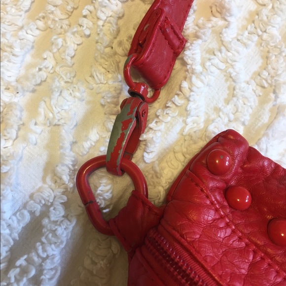 Red purse - Picture 4 of 6